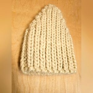 Chunky yarn knitted beanie